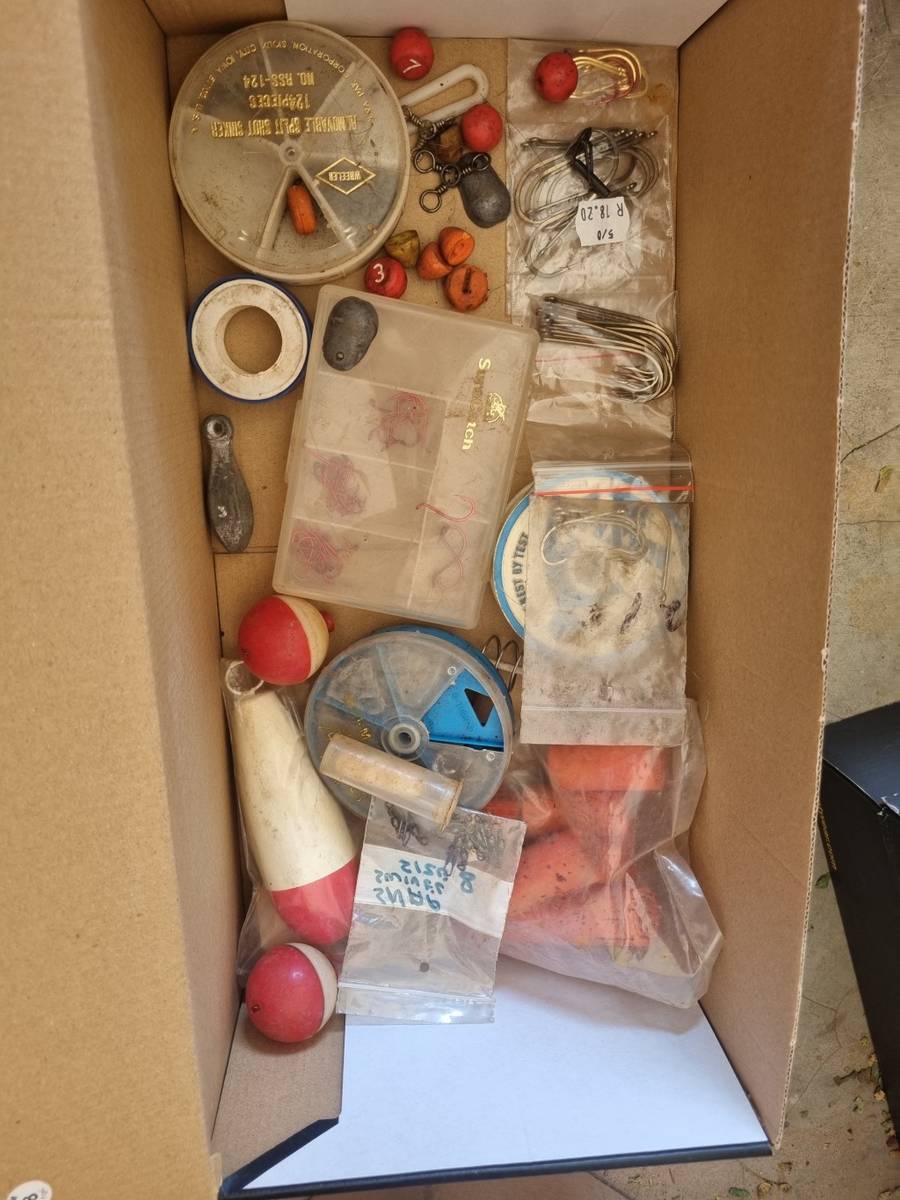 Bundles & Combos Fishing Tackle Joblot was sold for R109.00 on 8 May